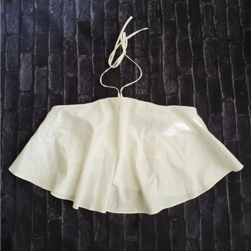 🔺️NWT White Ruffled Crop Halter Top Small